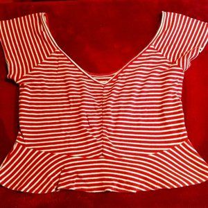 **American Eagle women's crop top